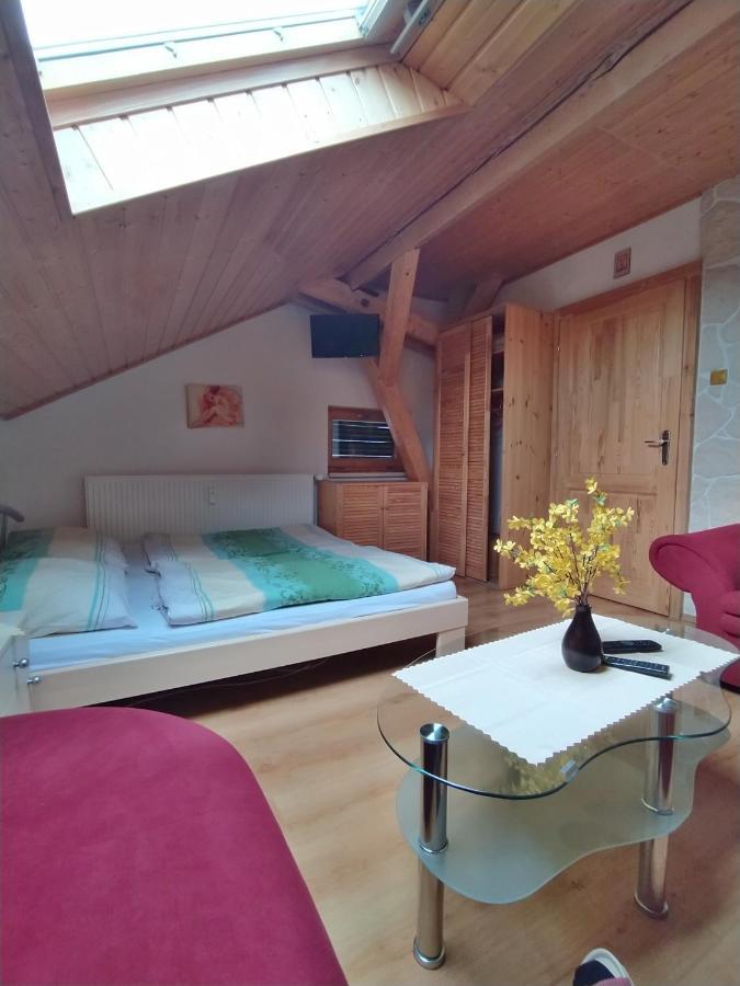 Apartman V Srní Εξωτερικό φωτογραφία